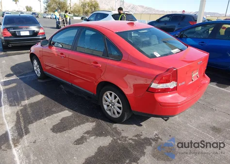 2007 Volvo S40 T5 z USA, uszkodzony, nr VIN YV1MS682X72274996